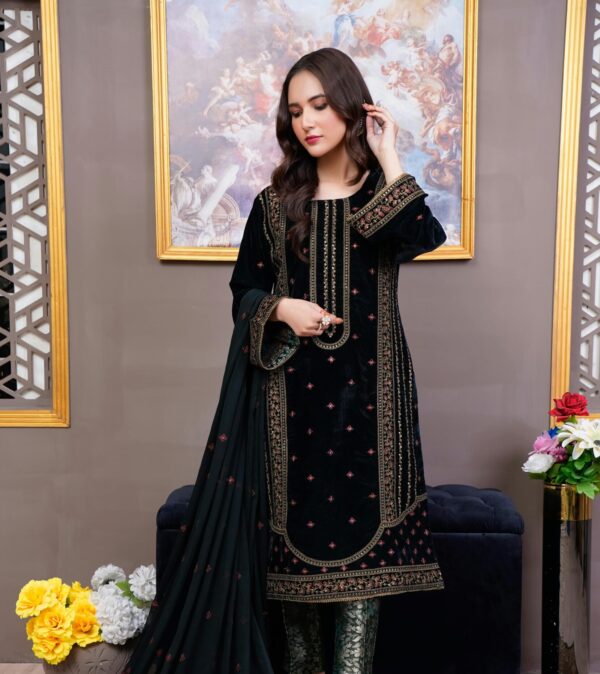 Black pathani suit